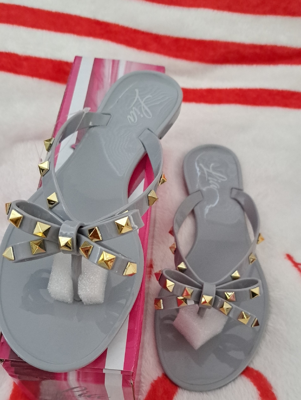 Gray Studded Bow Jelly Flip Flops Size 11